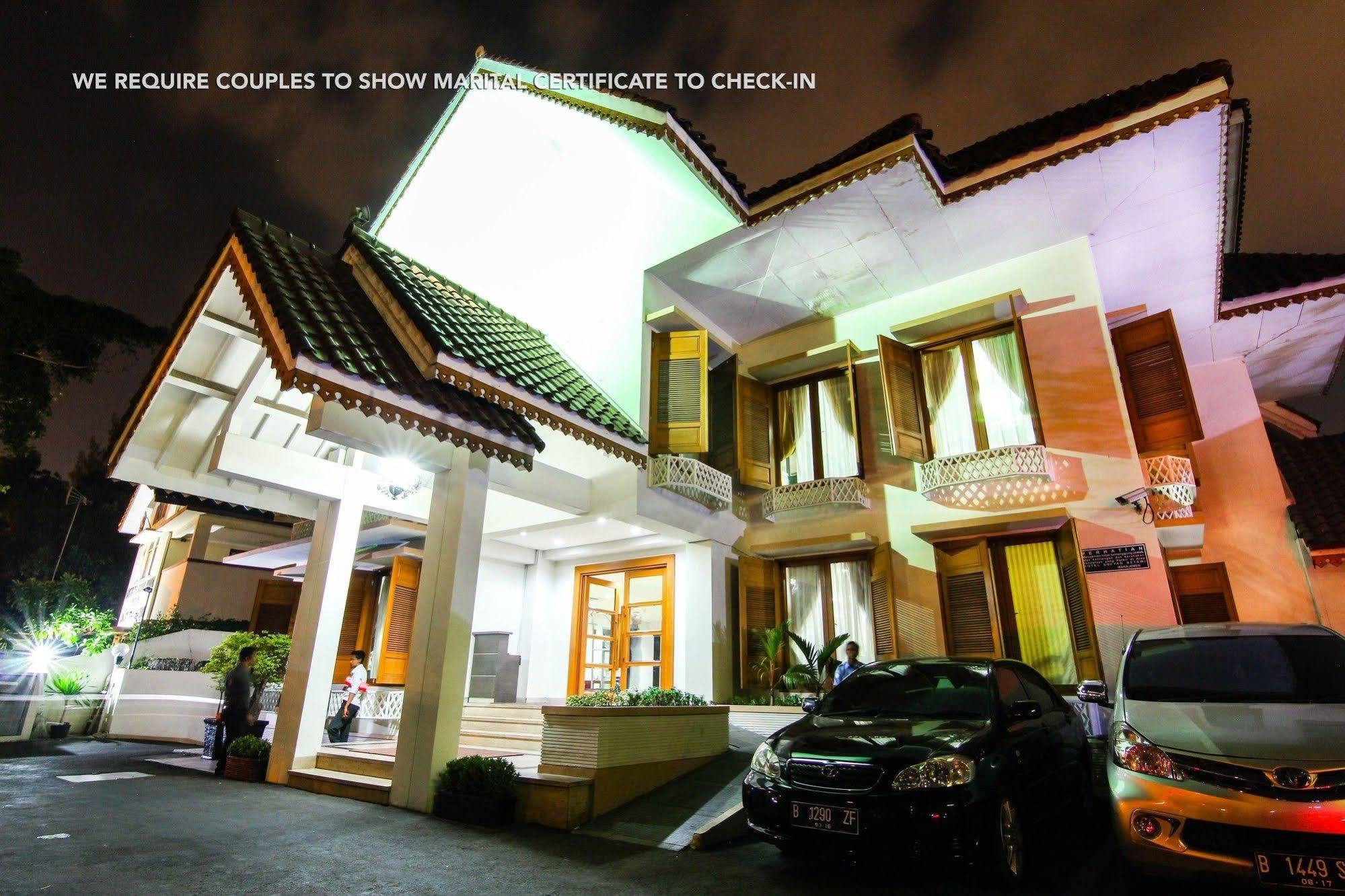 Zen Premium Menteng Syariah Jakarta Exterior photo