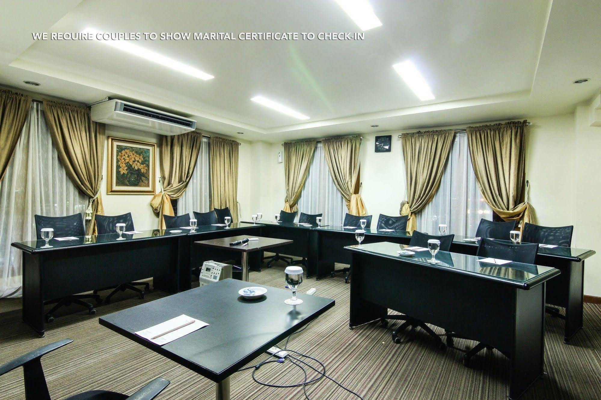 Zen Premium Menteng Syariah Jakarta Exterior photo